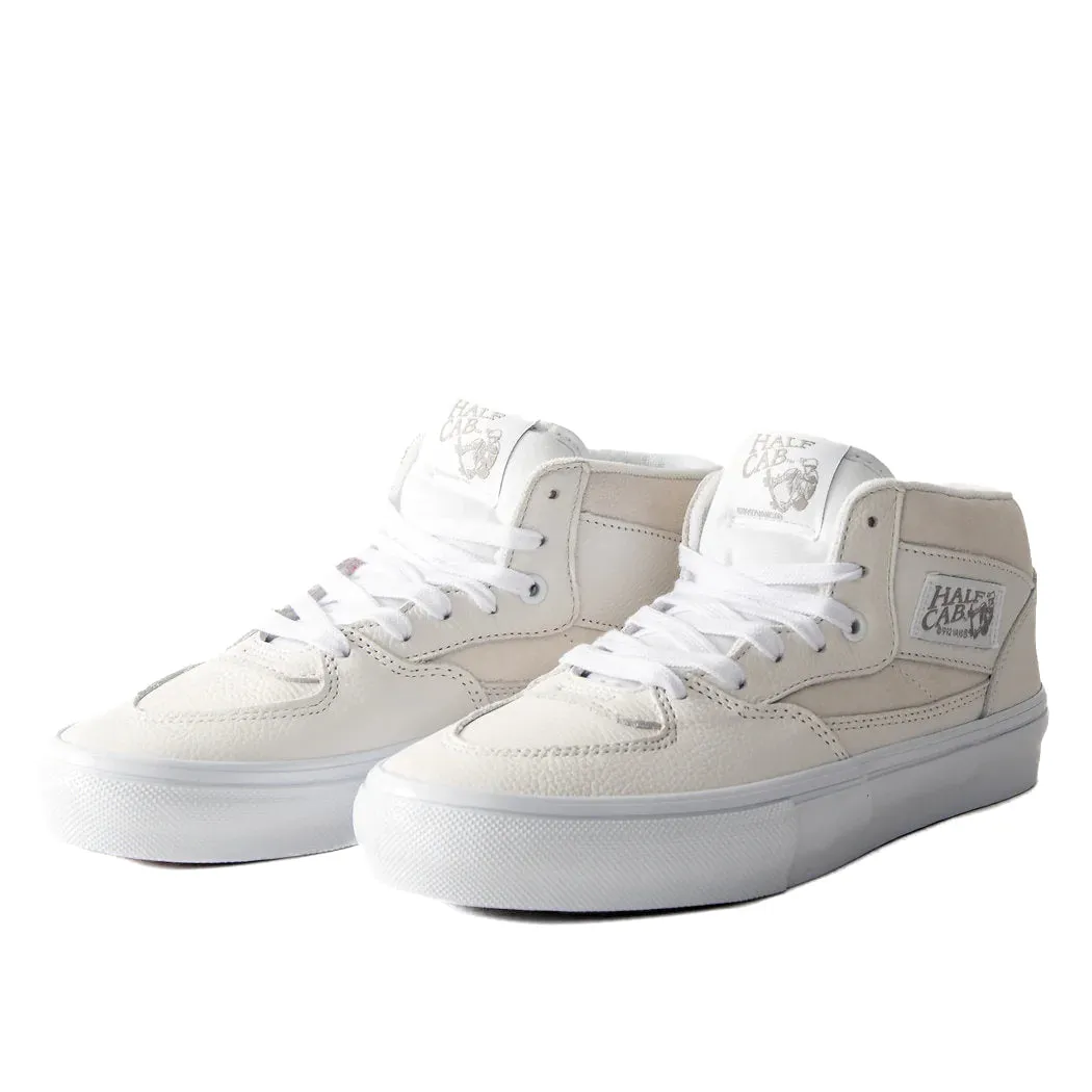 Vans - Skate Half Cab (Daz White/White) *SALE Outfit Essential Weekend Fun