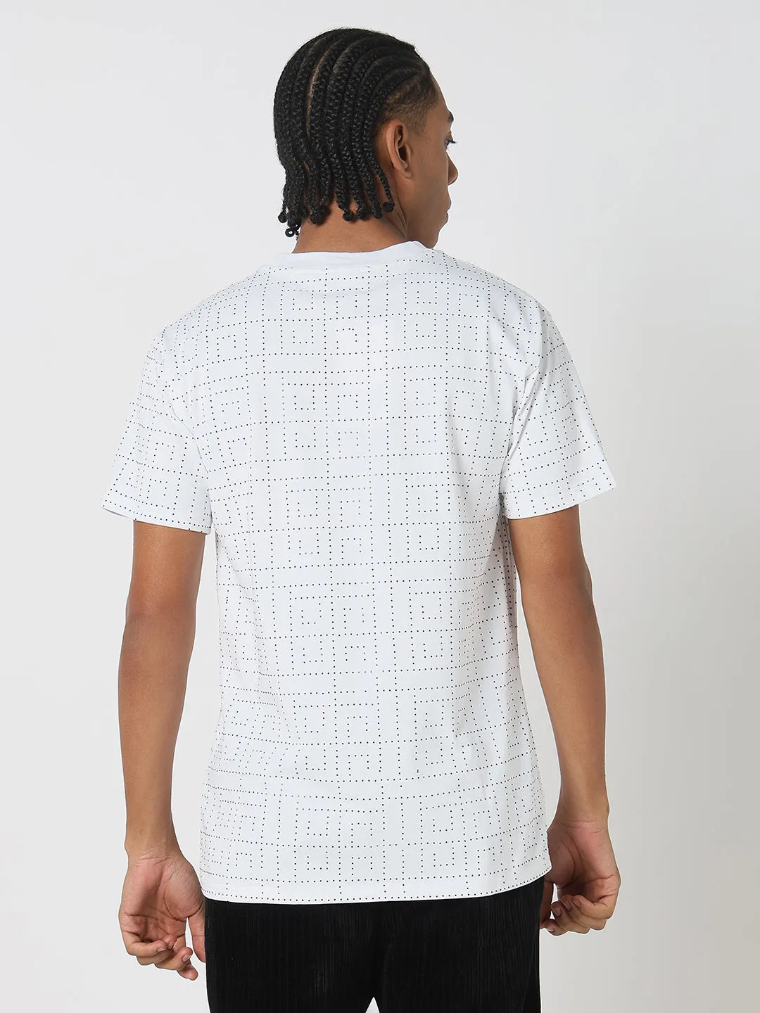 Men's Geometric Grid White T-Shirt with Stone Embellishment Snow Ready