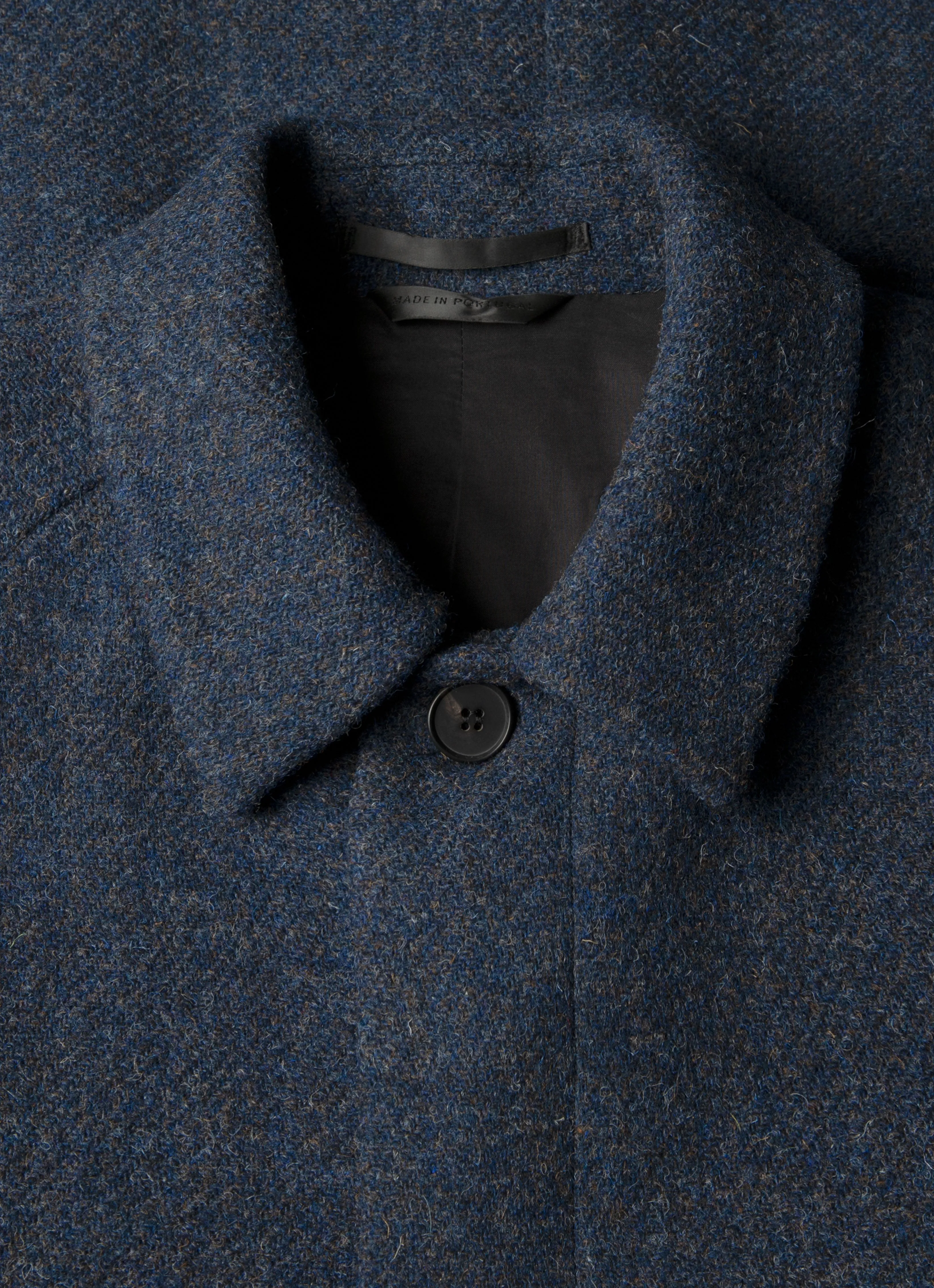 Quick Drying Adjustable Hood System Men's Harris Tweed Car Coat in Selvedge Blue