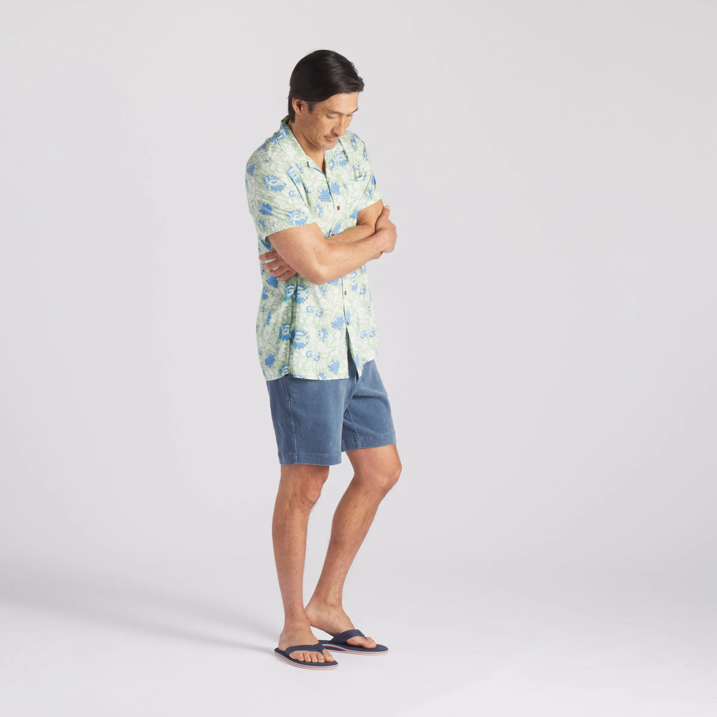 Elegant and Relaxed Classic Layer Vintage Hawaiian Camp Collar Shirt - Batik Print