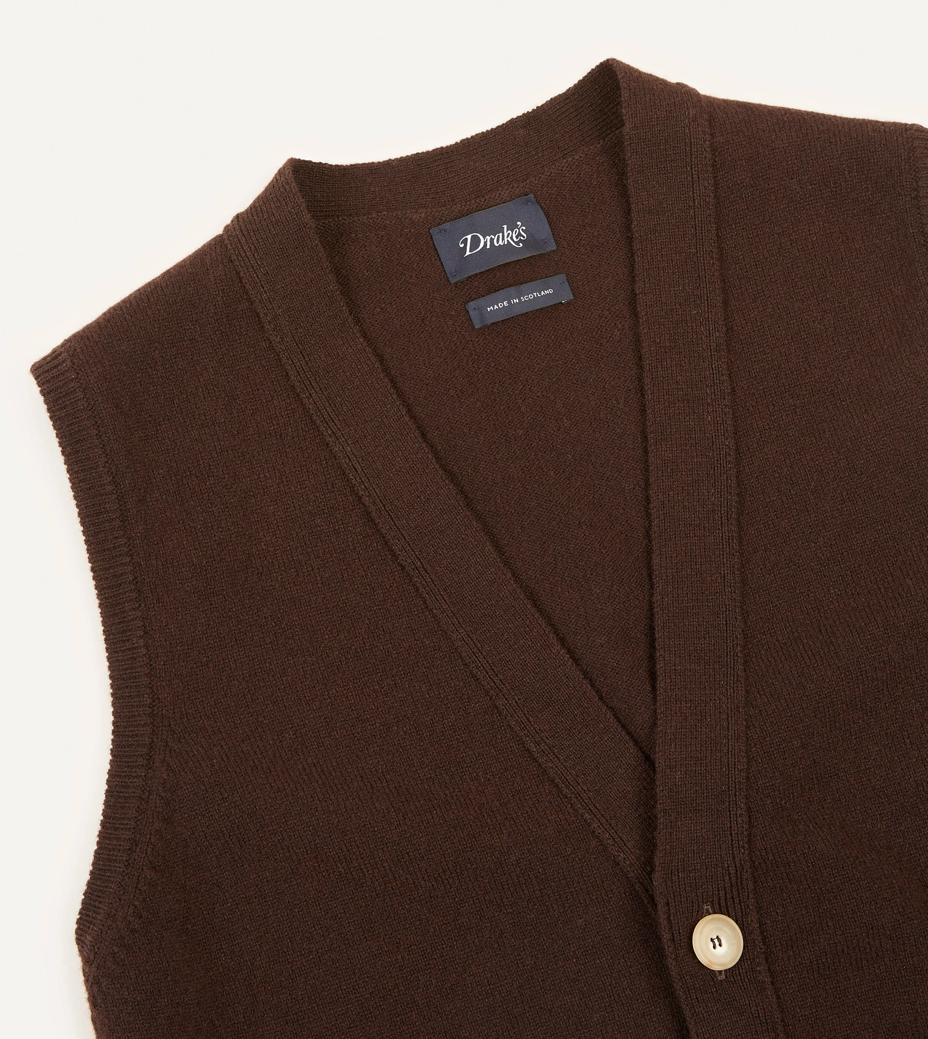 FadeResistant Dye Brown Lambswool Sleeveless Cardigan