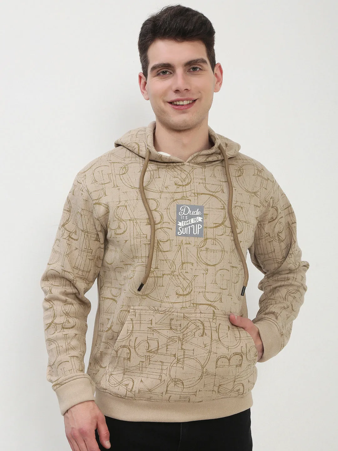Casual apparel Comfy Apparel Men's Beige Typography Hooded Pullover Sweatshirt