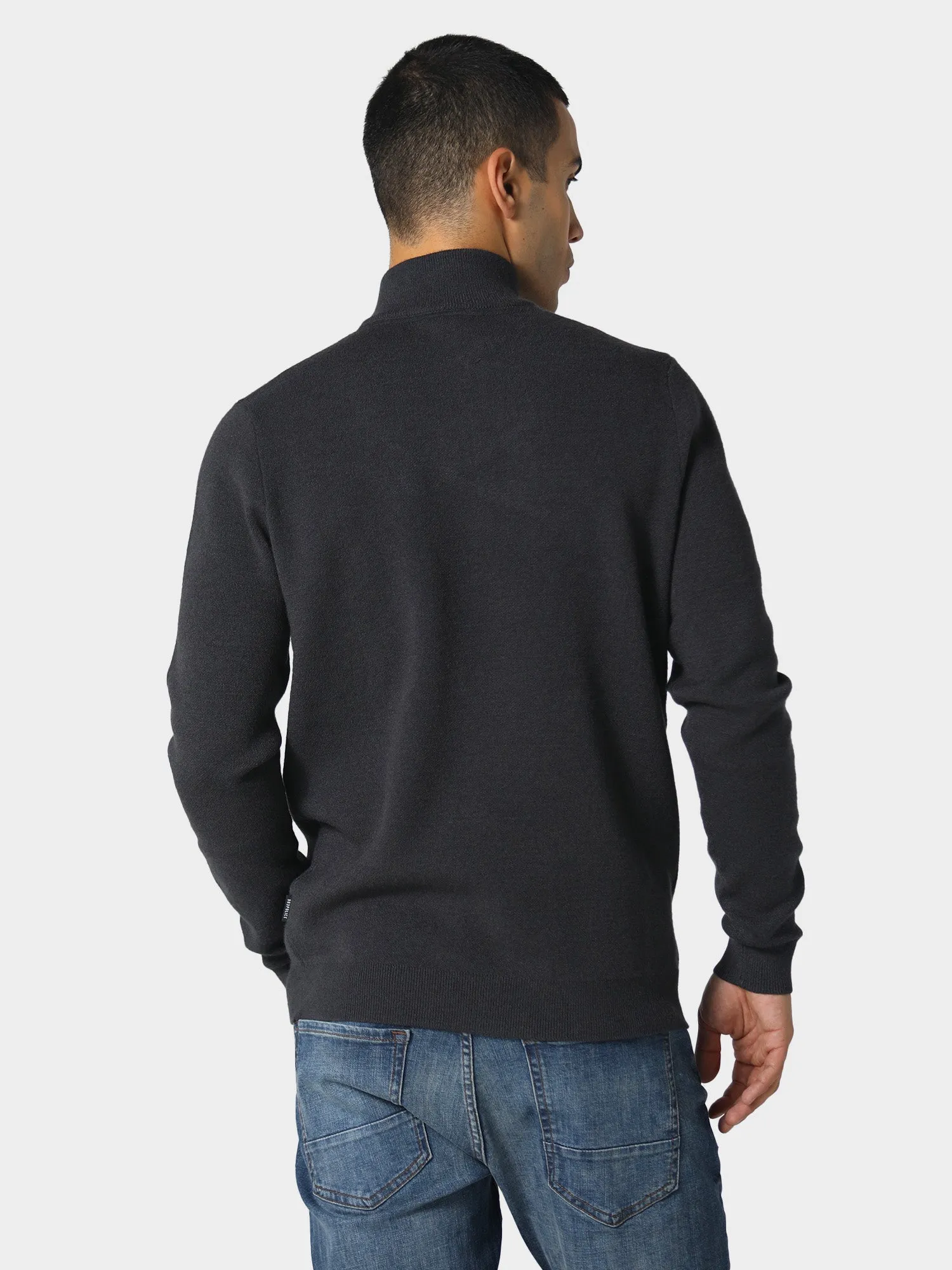 Warrin Dusty Grey Knitwear EcoFriendly Material Blend Neutral Tone Colorfast Guide