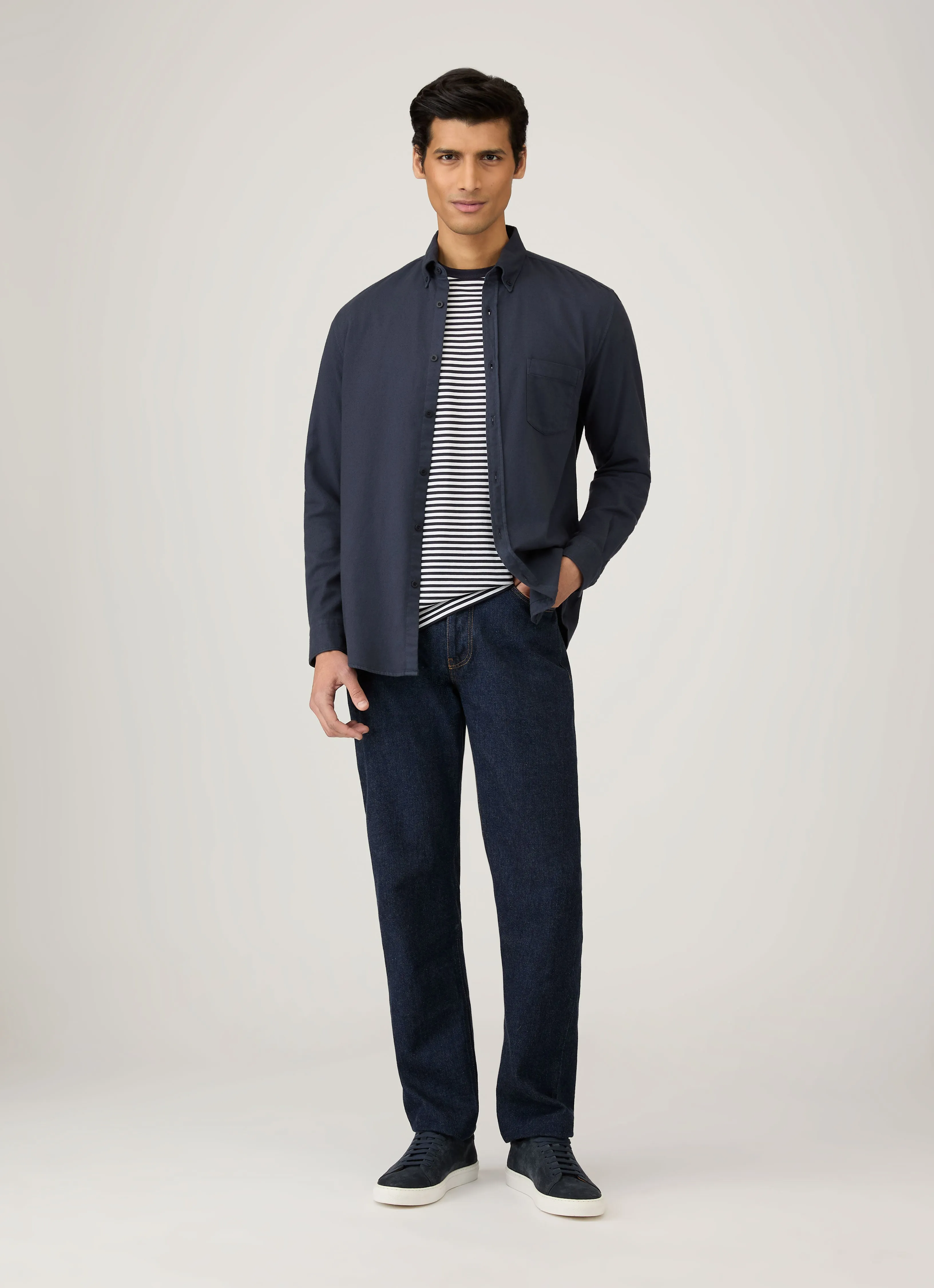 Loose fitting comfort Men's Classic T-shirt in Navy/White English Stripe