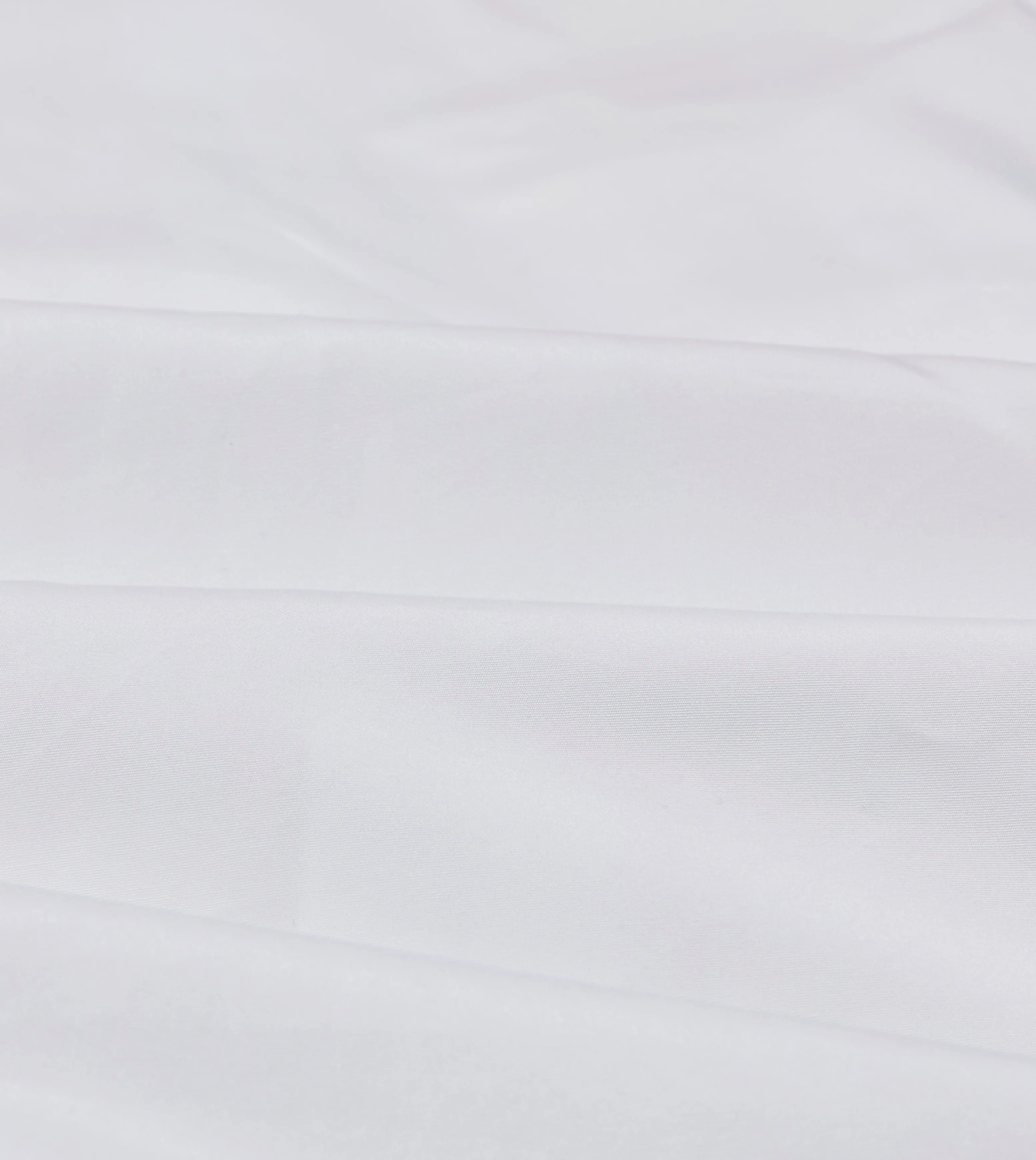 White Cotton Poplin Long Point Collar Shirt Roomy Waistband Outdoor Outfit Style