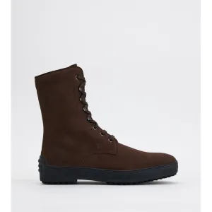 Winter Gommino Ankle Boots in Suede Gloss Finish