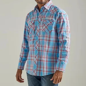 tall size Wrangler Men's Logo Long Sleeve Snap Shirt- Sunny Blue