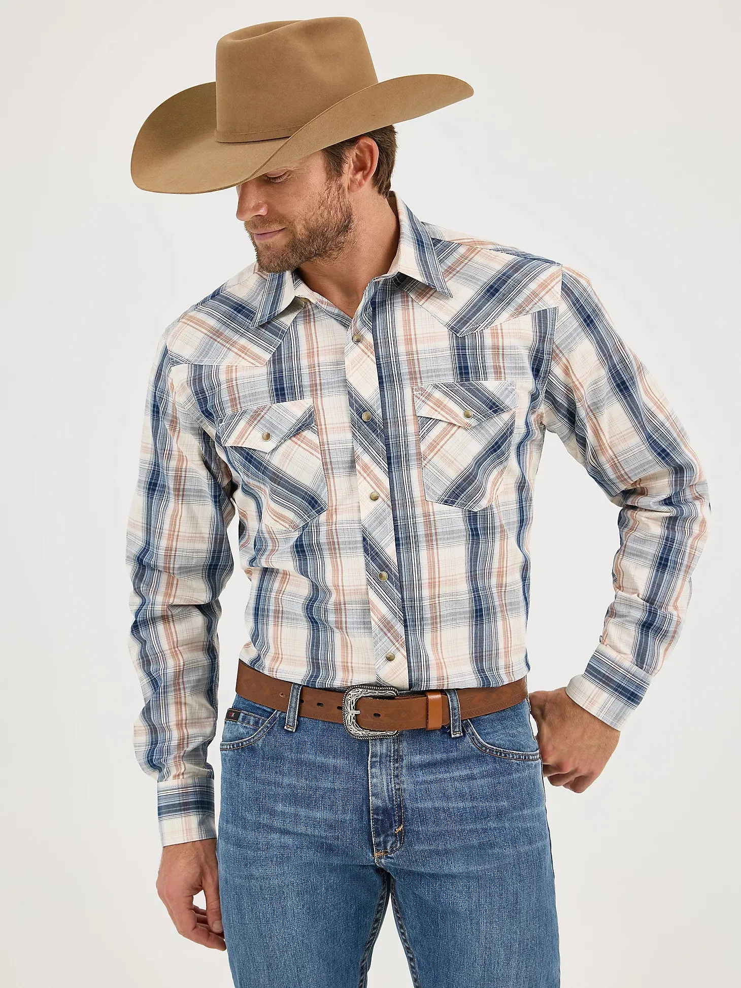 TemperatureControl Fabric Low Profile Silhouette Wrangler Men's L/S 20X Competition Western Snap Shirt in Shore Plaid (Available in Tall Sizes)
