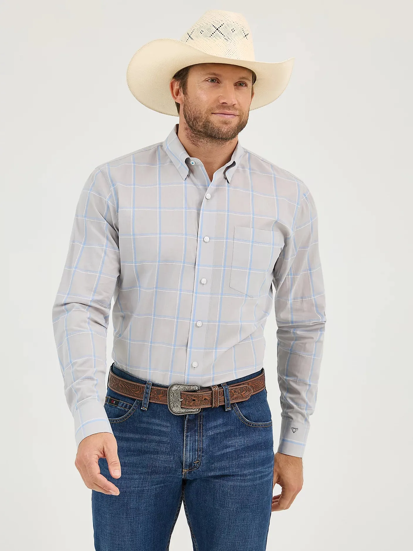 Wrangler Men's L/S Cody Johnson Checkered Plaid Button Down Shirt in Gray Active Design Wear Office Casual