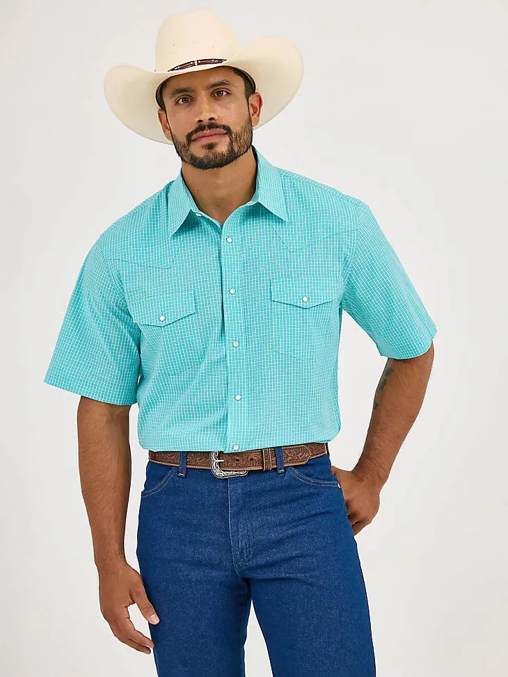 Wrangler Men's S/S Wrinkle Resist Plaid Western Snap Shirt in Bright Turquoise Casual Look Wear Relaxed Comfort Wear
