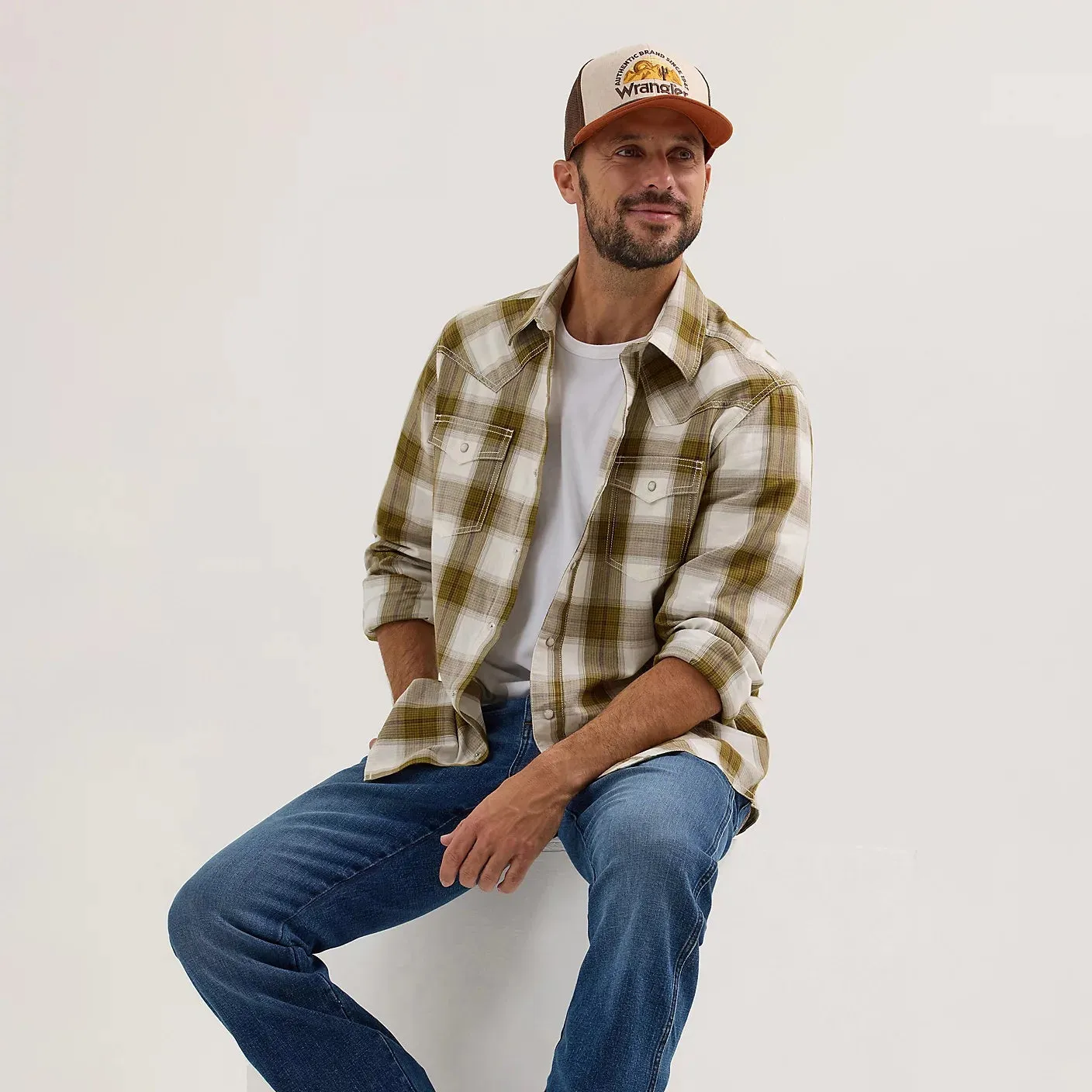 Casual Layer Look Wrangler Retro Men's L/S Premium Plaid Western Snap Shirt in Olive