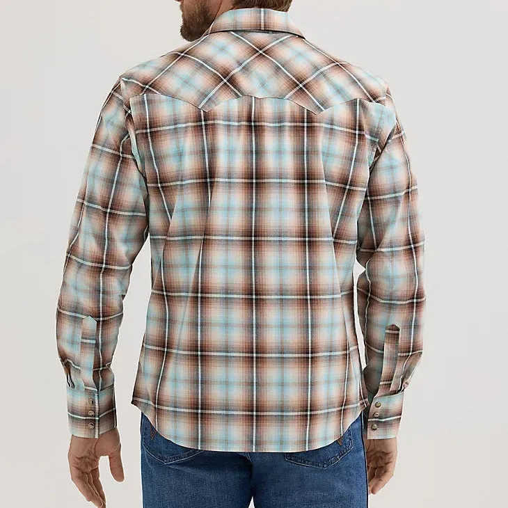 Casual Active Wrangler Retro Men's L/S Sawtooth Pocket Plaid Western Snap Shirt in Tannin Plaid (Available in Tall Sizes)