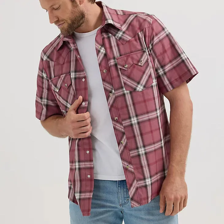 Ethically Sourced Cotton Wrangler Retro Men's S/S Sawtooth Pocket Plaid Western Snap Shirt in Dark Rose