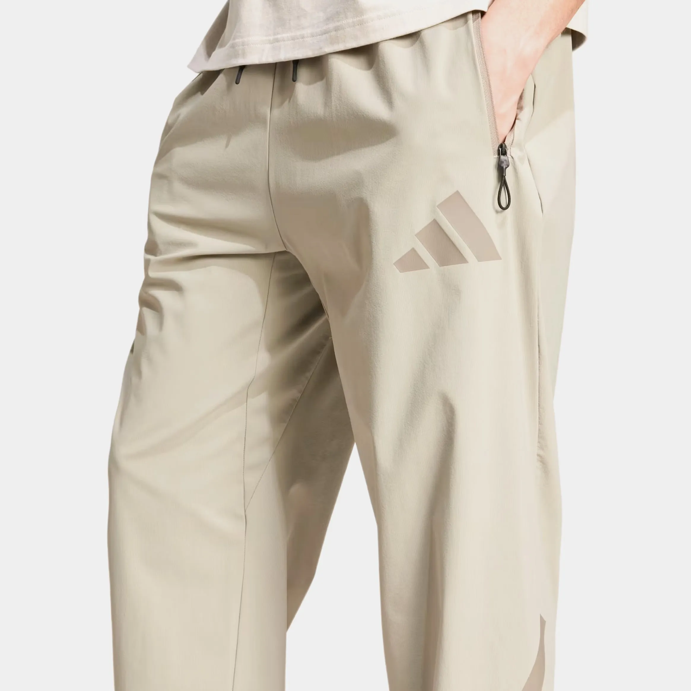 Quick Wear Minimal Fit Z.N.E Open Hem Woven Mens Pants (Beige)