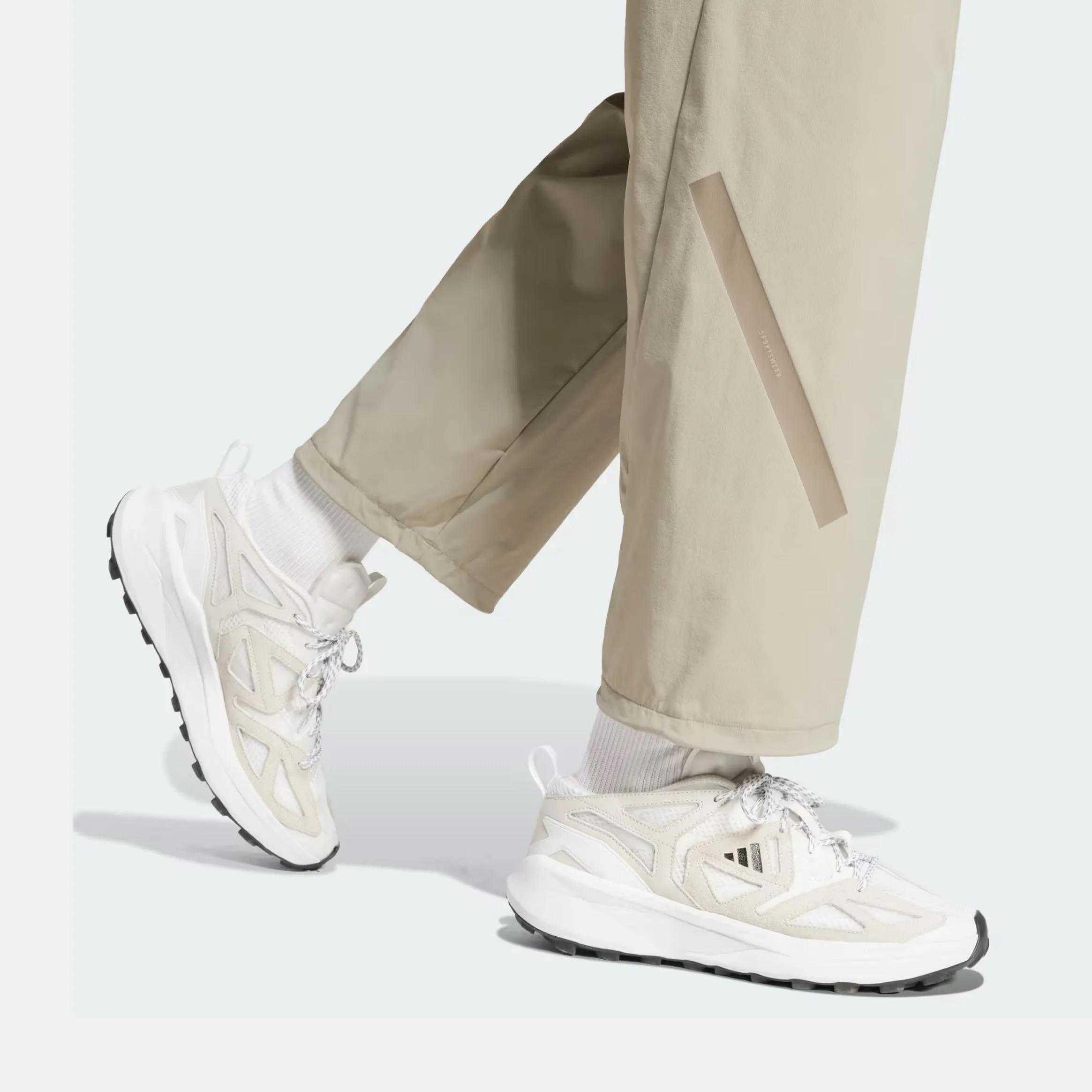 Supportive Waistband Stain Resistant Weave Z.N.E Open Hem Woven Mens Pants (Beige)